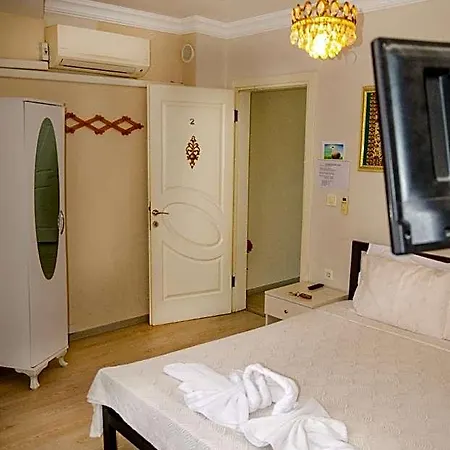 Ephesus Palaces 3*
