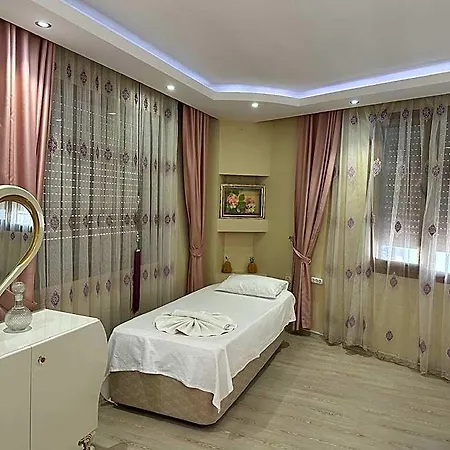 Ephesus Palaces 3*
